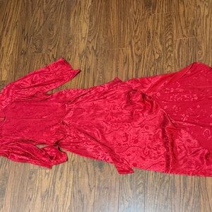 Elegant Red Women's Sleepwear